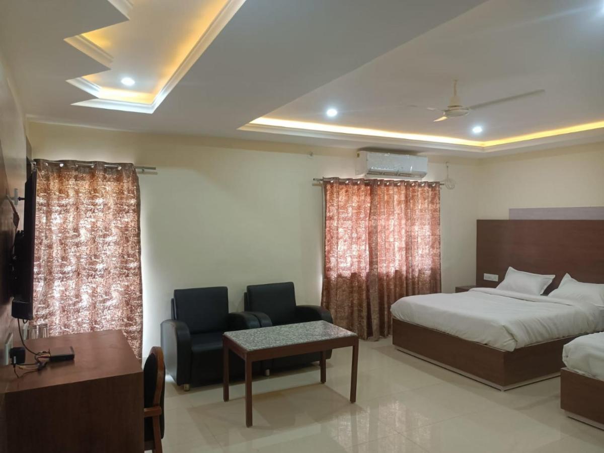 Hotel Rajwada Palace Orchha Exterior photo