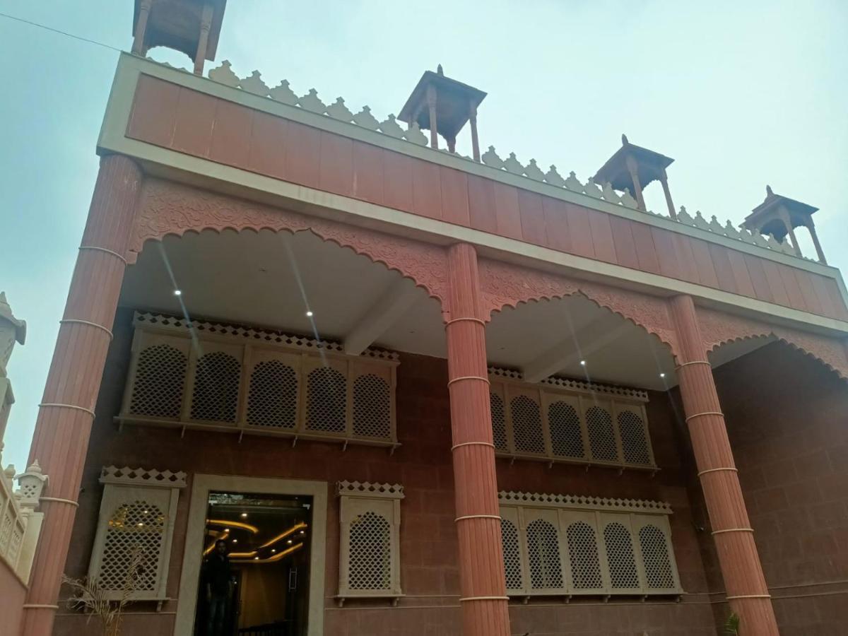 Hotel Rajwada Palace Orchha Exterior photo