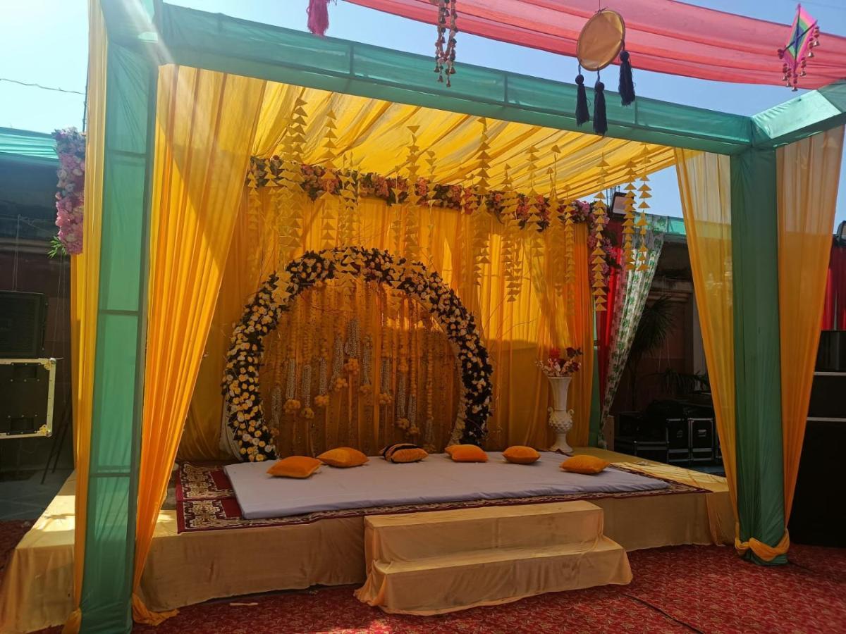 Hotel Rajwada Palace Orchha Exterior photo
