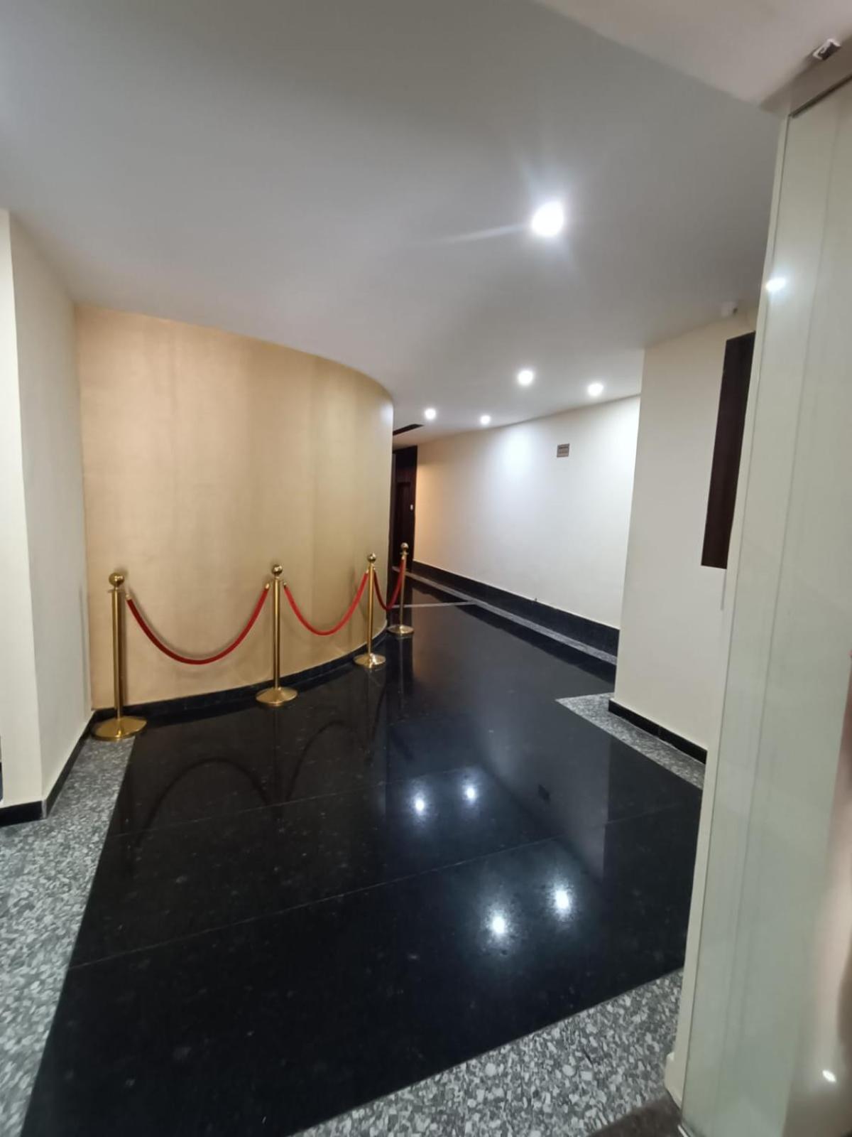 Hotel Rajwada Palace Orchha Exterior photo